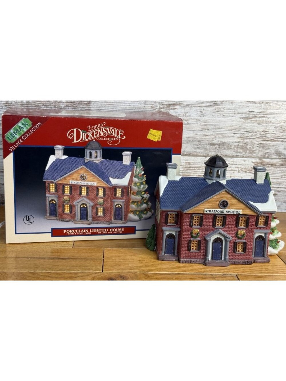 LEMAX Dickensvale STRATFORD SCHOOL  Porcelain Lighted House 1995 VERY GOOD